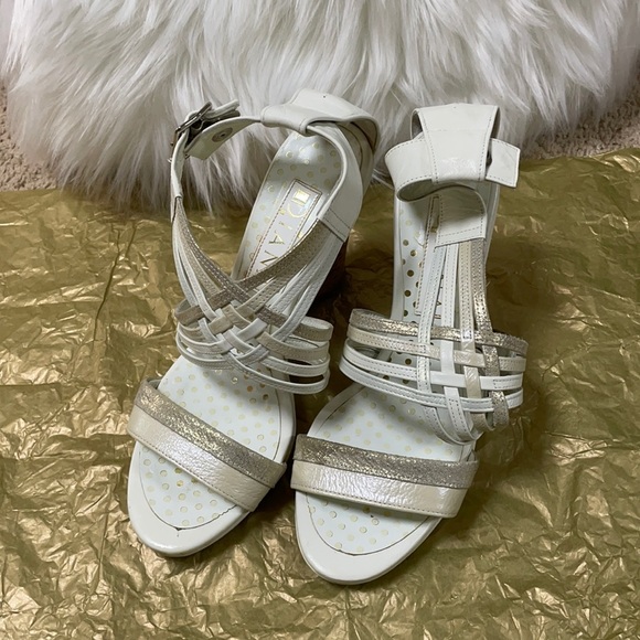 White Diana wedge heels with gold/silver - Picture 1 of 7